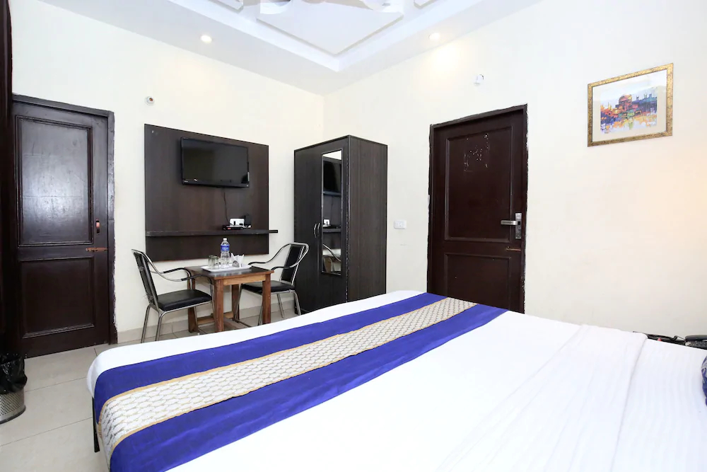 Hotel Star City