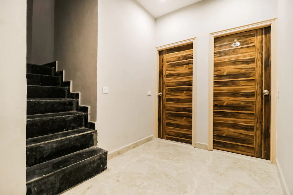 Hotel Z by OYO Rooms