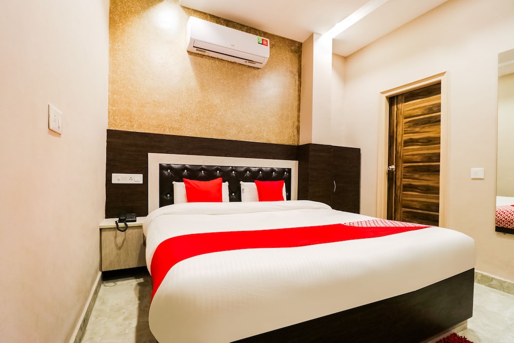 Hotel Z by OYO Rooms