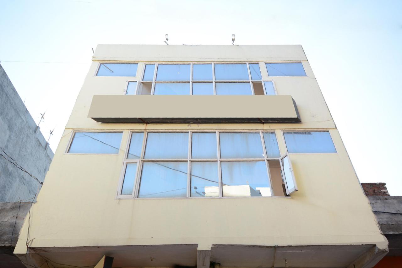Saini Guest House by OYO Rooms