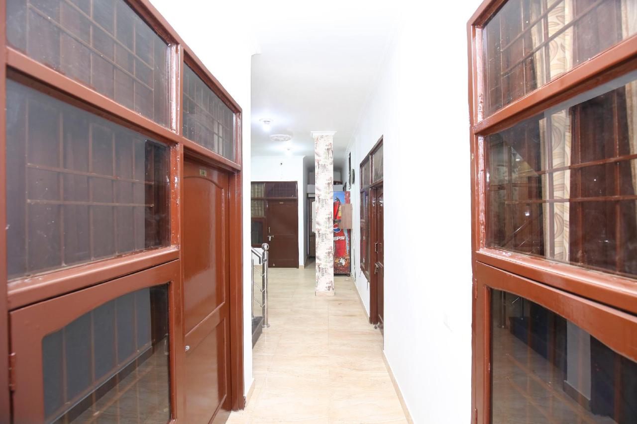 Saini Guest House by OYO Rooms
