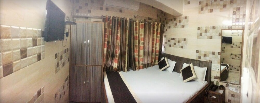 Ajanta Hotel
