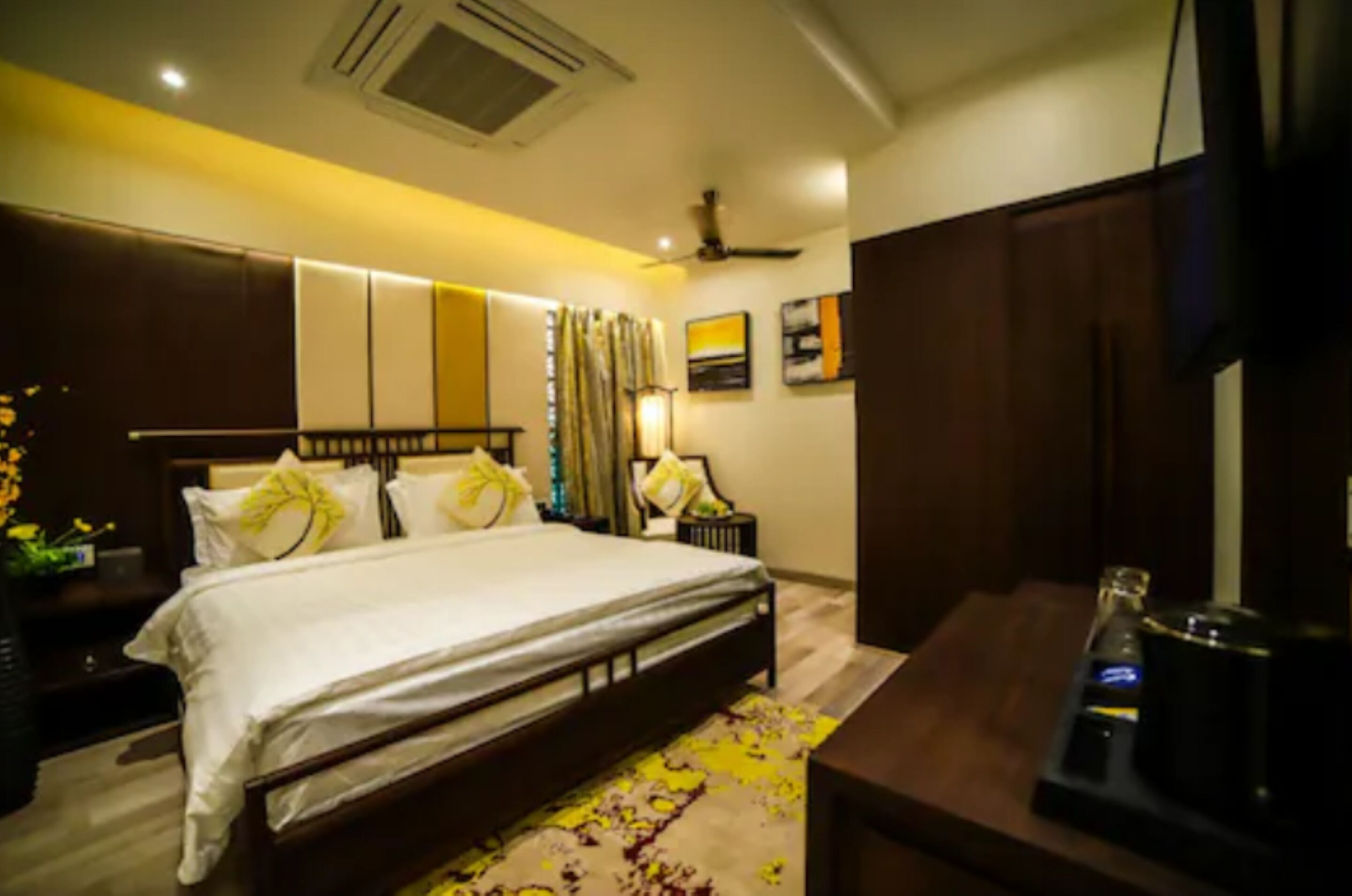 Aura - A Boutique Hotel