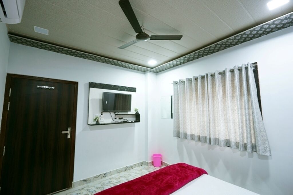 Hotel Alishaan