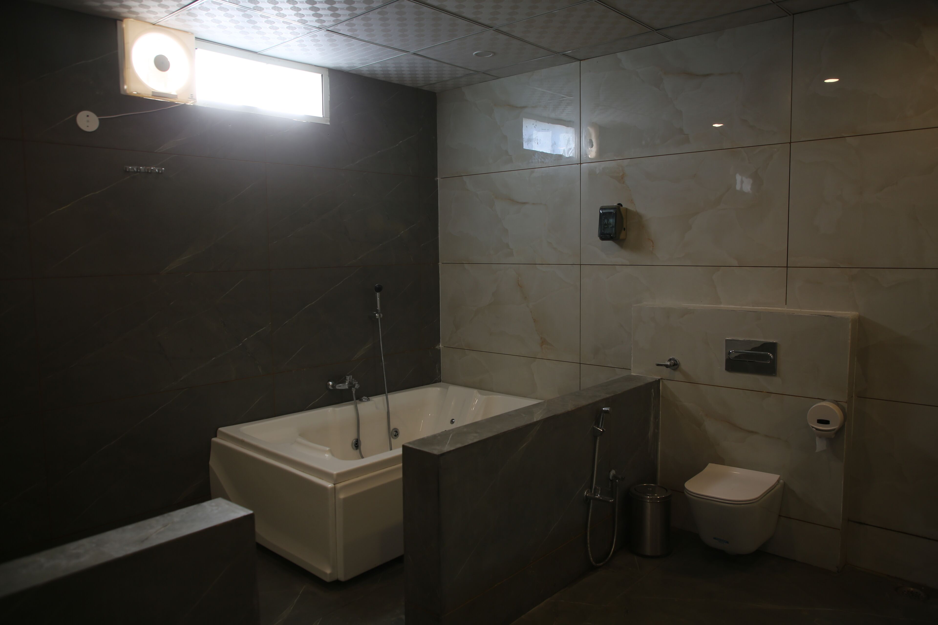 Club 21by Sariska Fun city