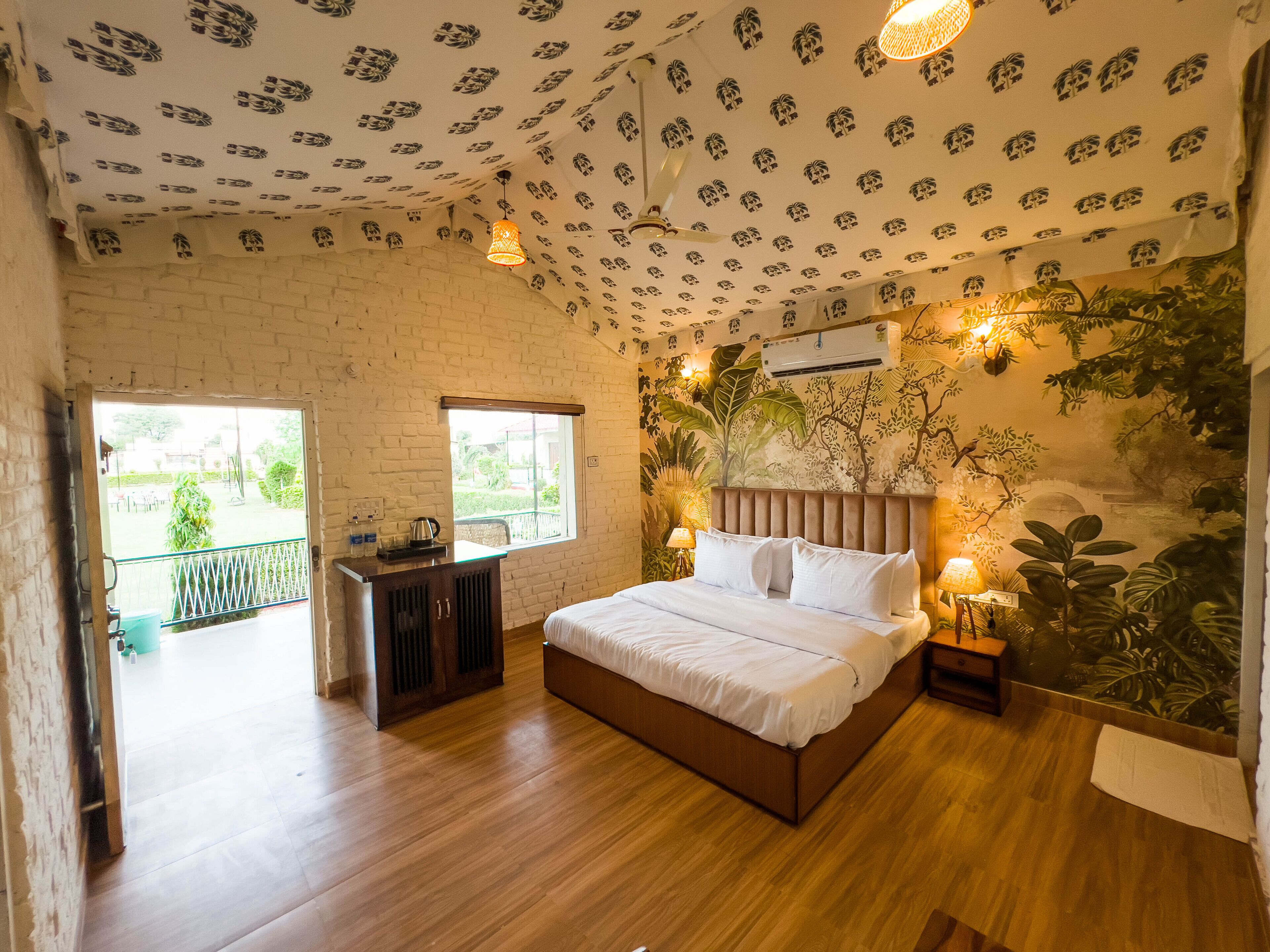 Vanbagh Sariska Resort