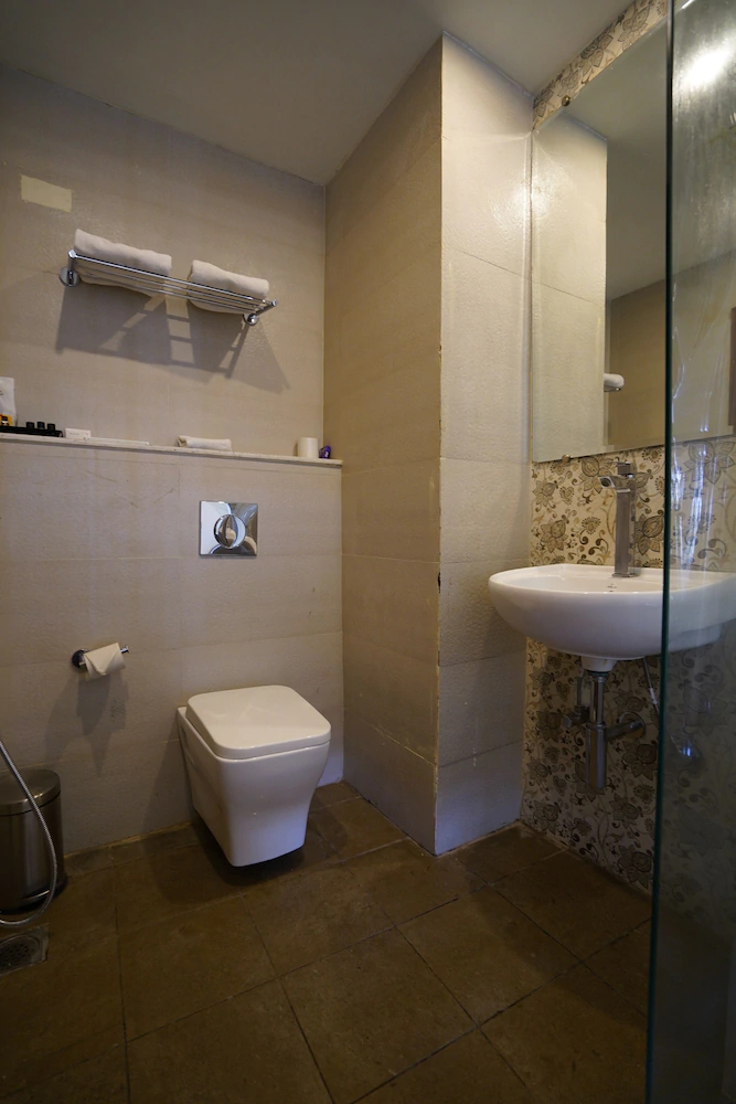 Hotel Clarks Inn Neemrana