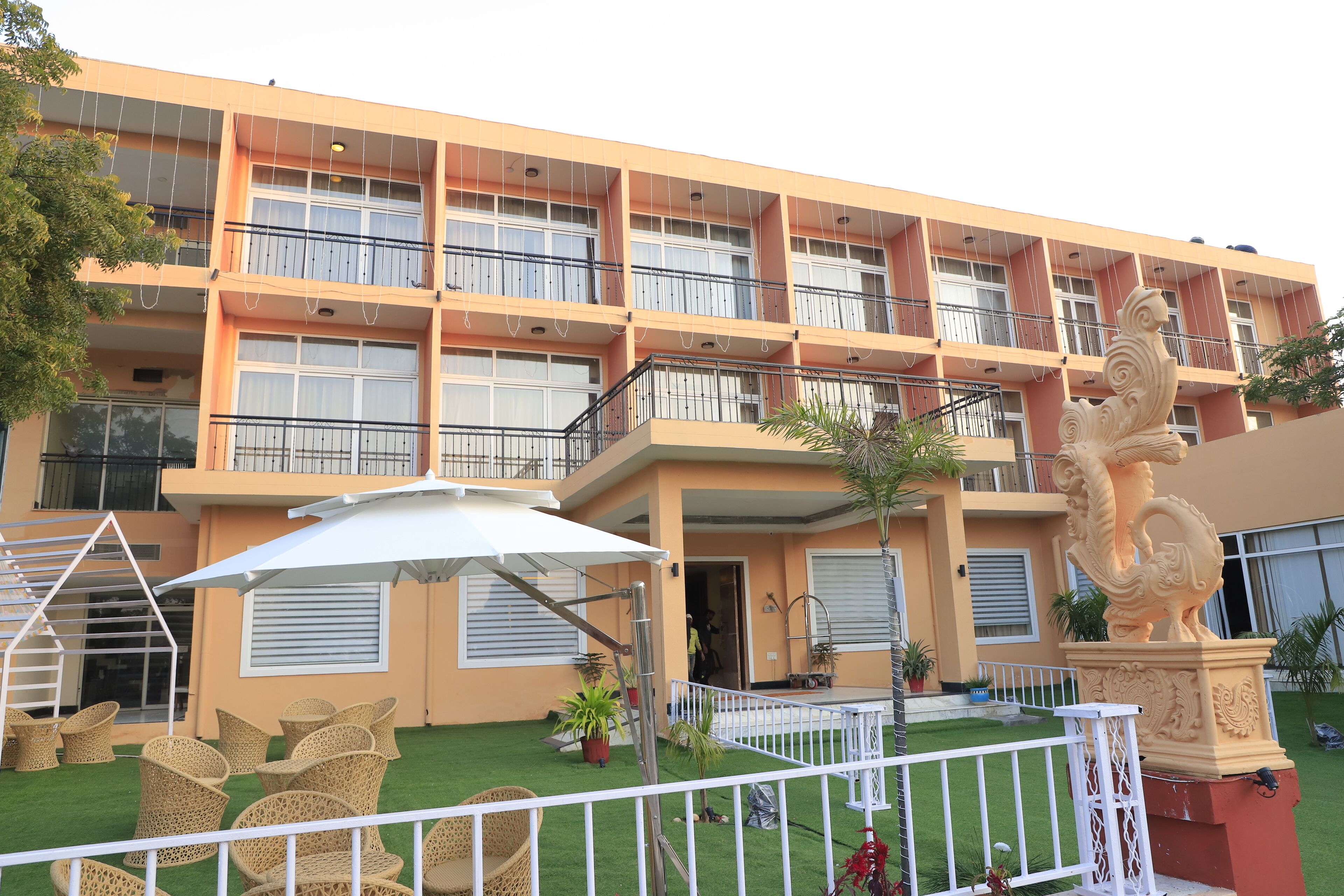 Manohar Villas Neemrana