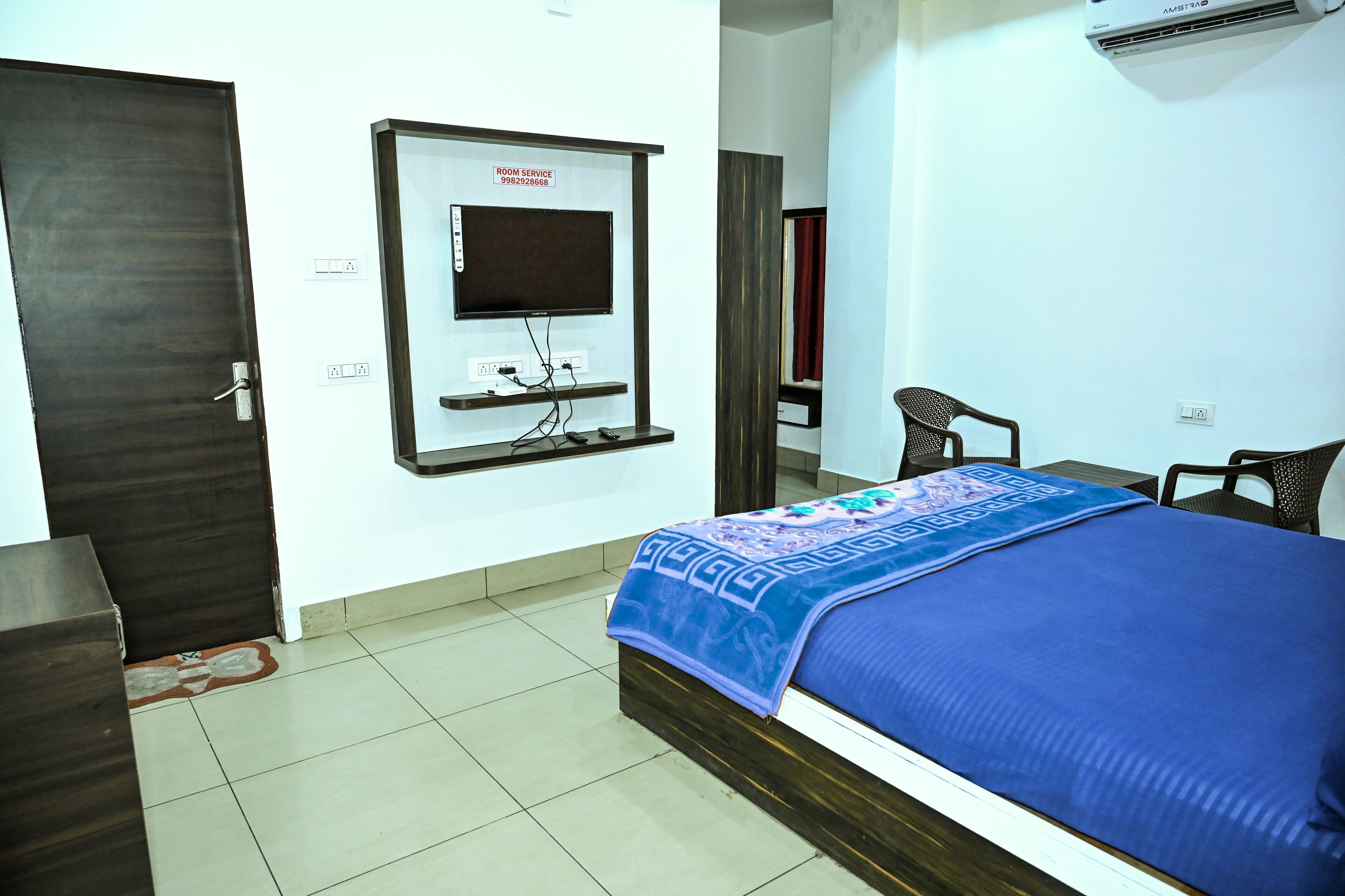 Hotel Blues Inn