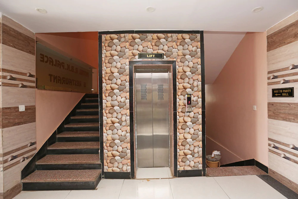 Hotel Rbk Palace And Restaurant By OYO Rooms