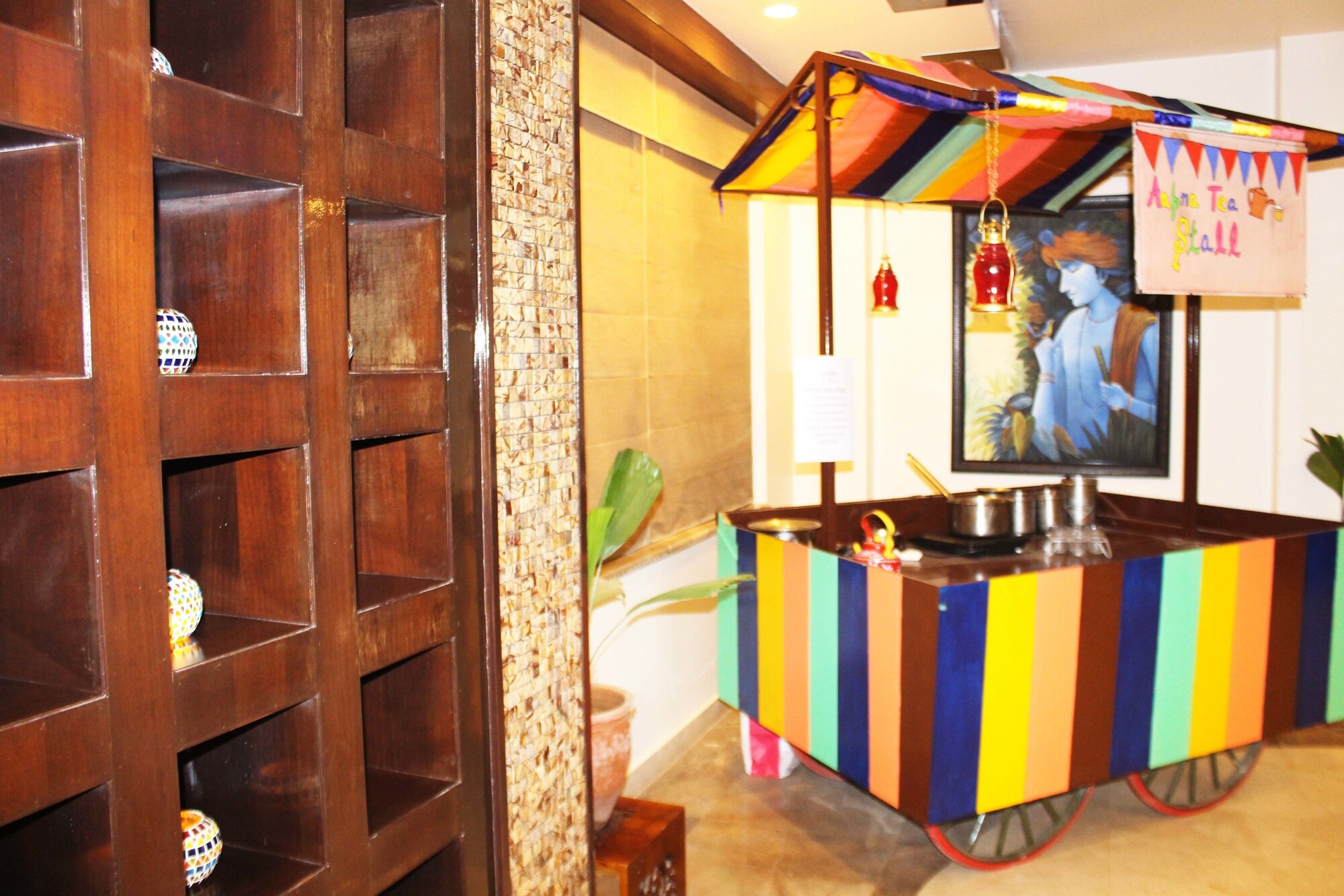 TGI Apple Inn, Jaipur