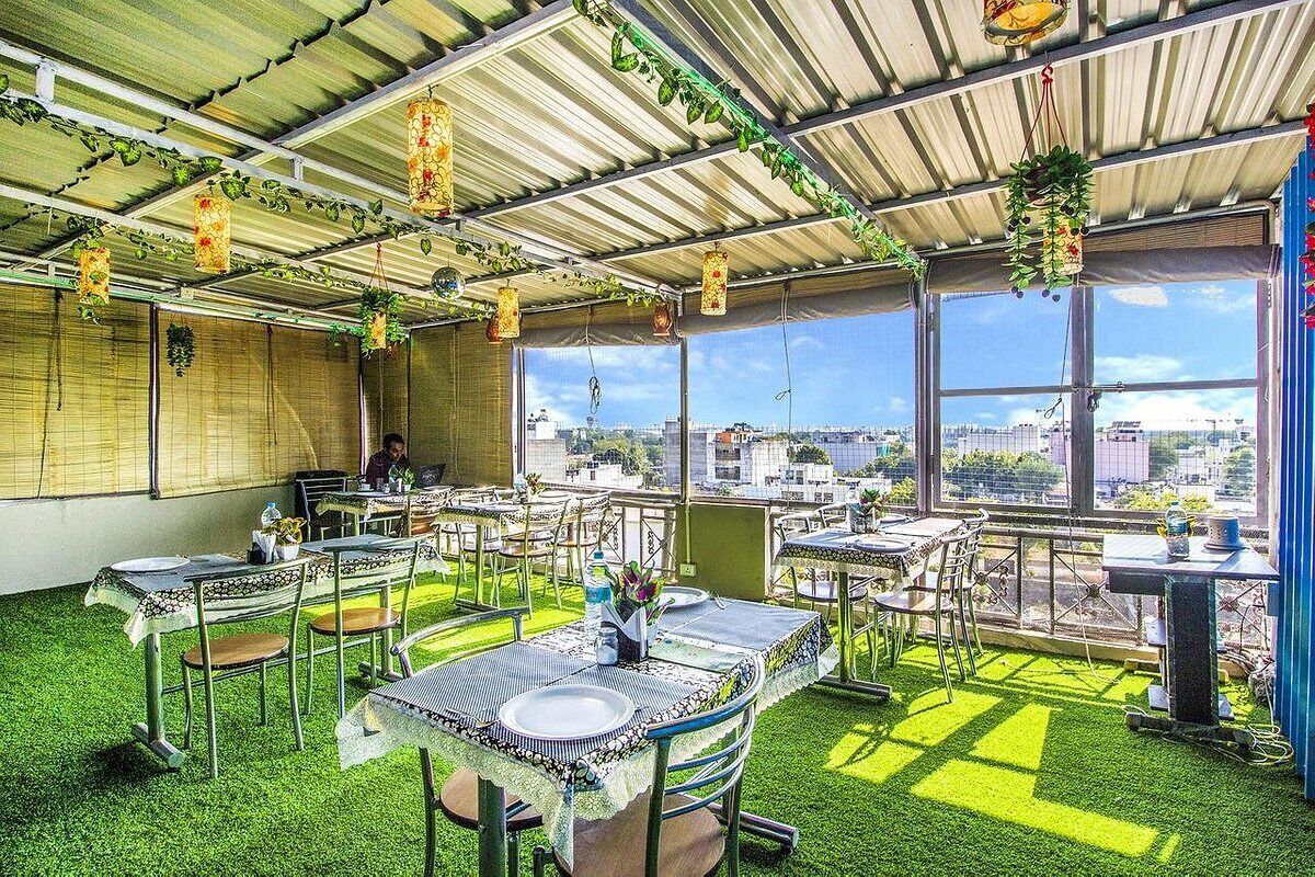 FabHotel Airport Residency