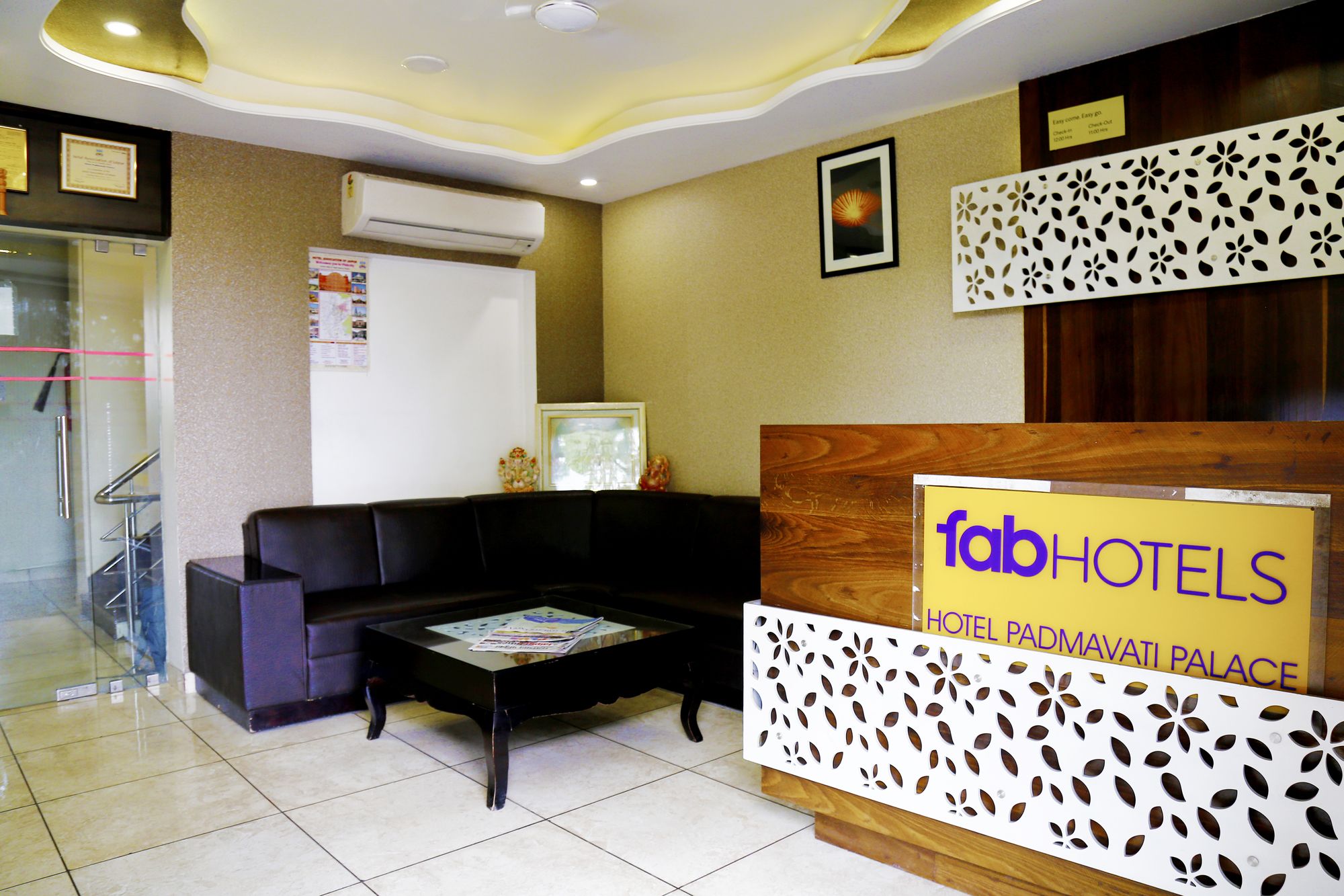 FabHotel Padmavati Palace Mansarovar