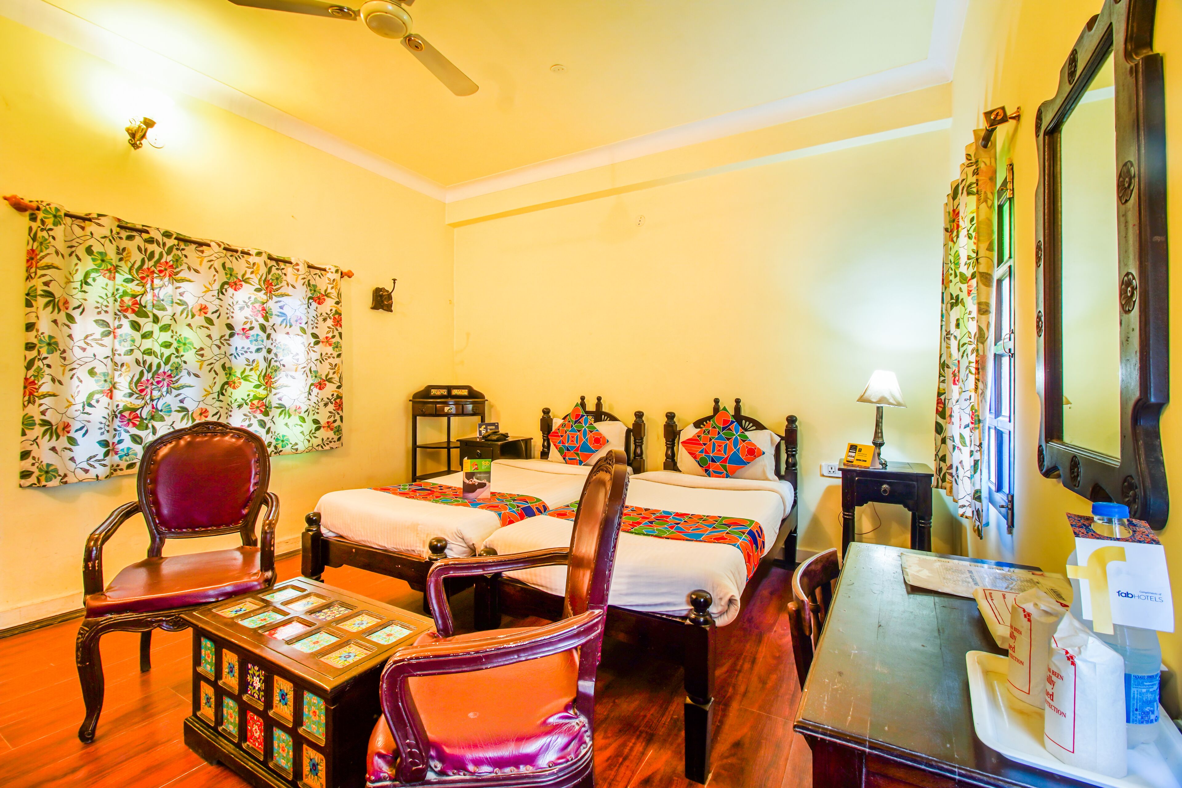 FabHotel Utsav Niwas