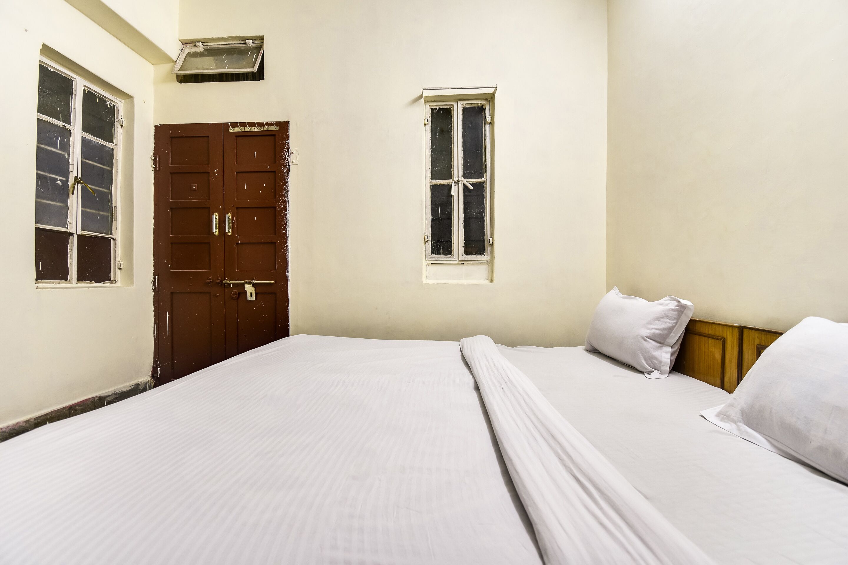 Hotel Alwin by OYO Rooms