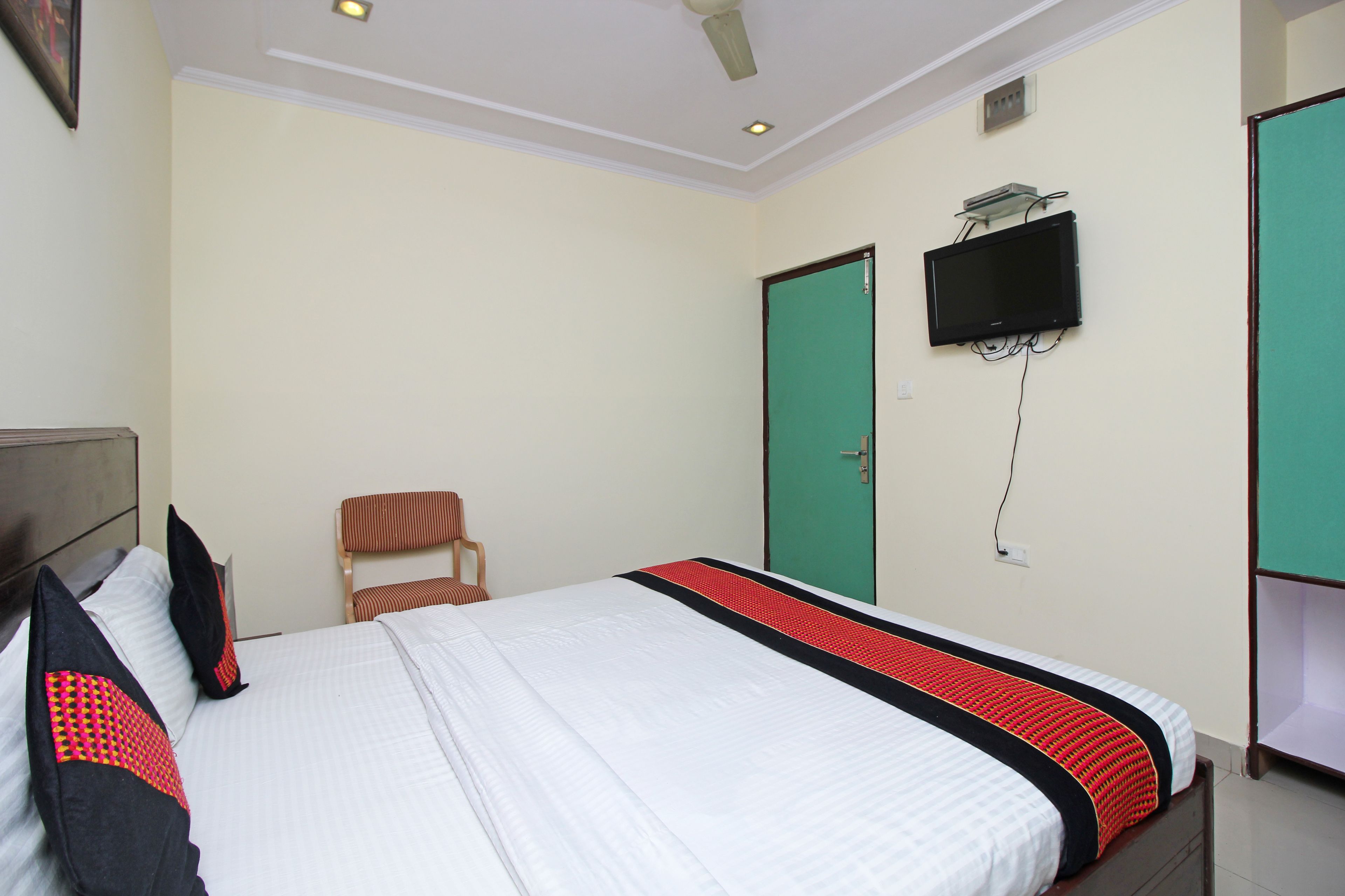 Hotel Chetram by OYO Rooms