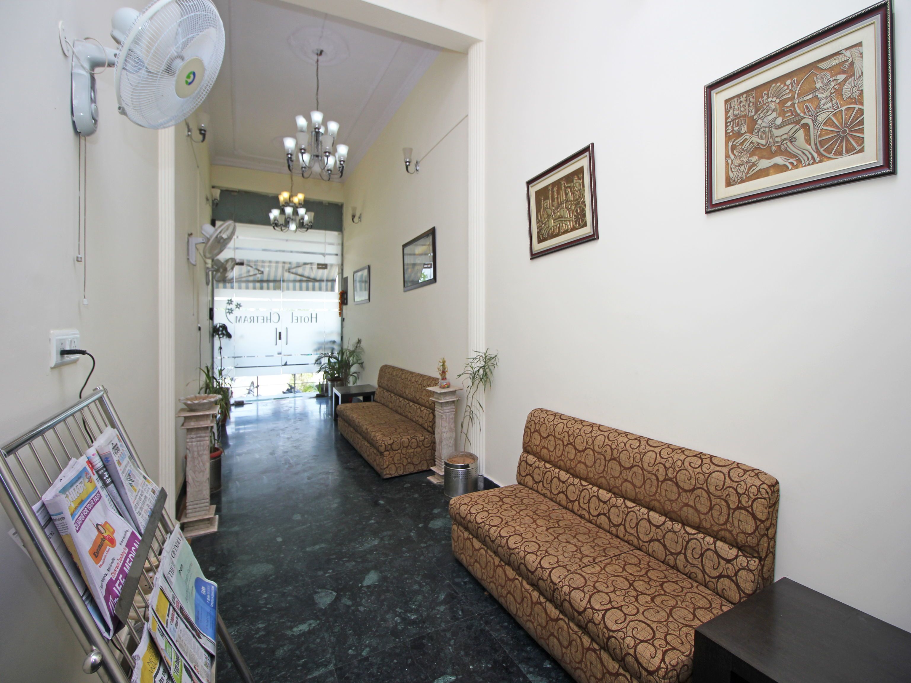 Hotel Chetram by OYO Rooms