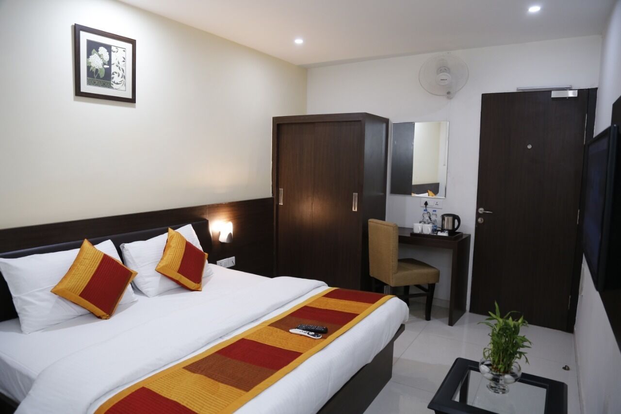 Hotel Krishna By Keymagics