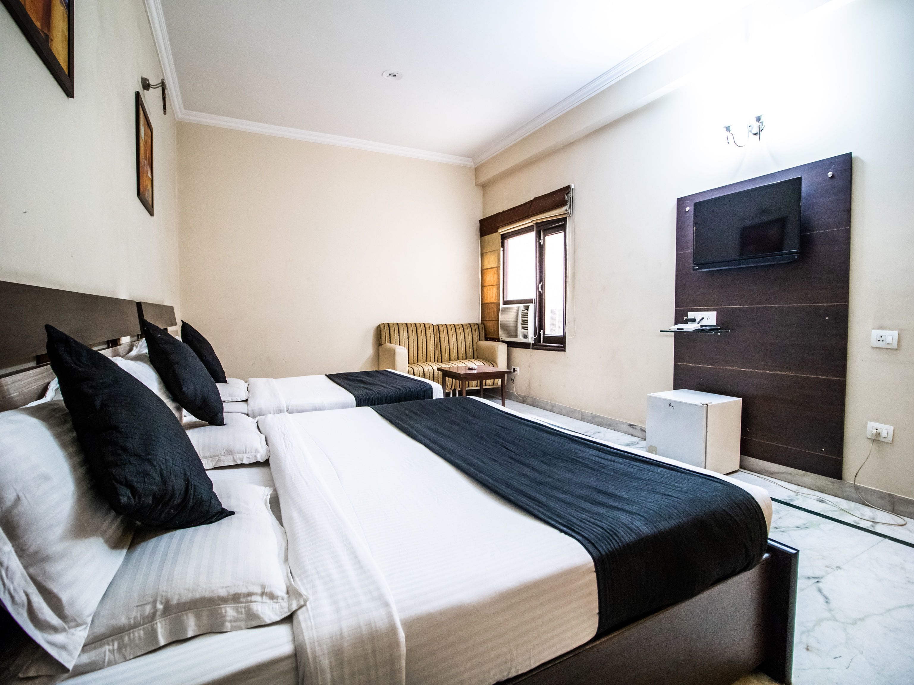 Hotel Maharaja Residency & Banquet by OYO Rooms