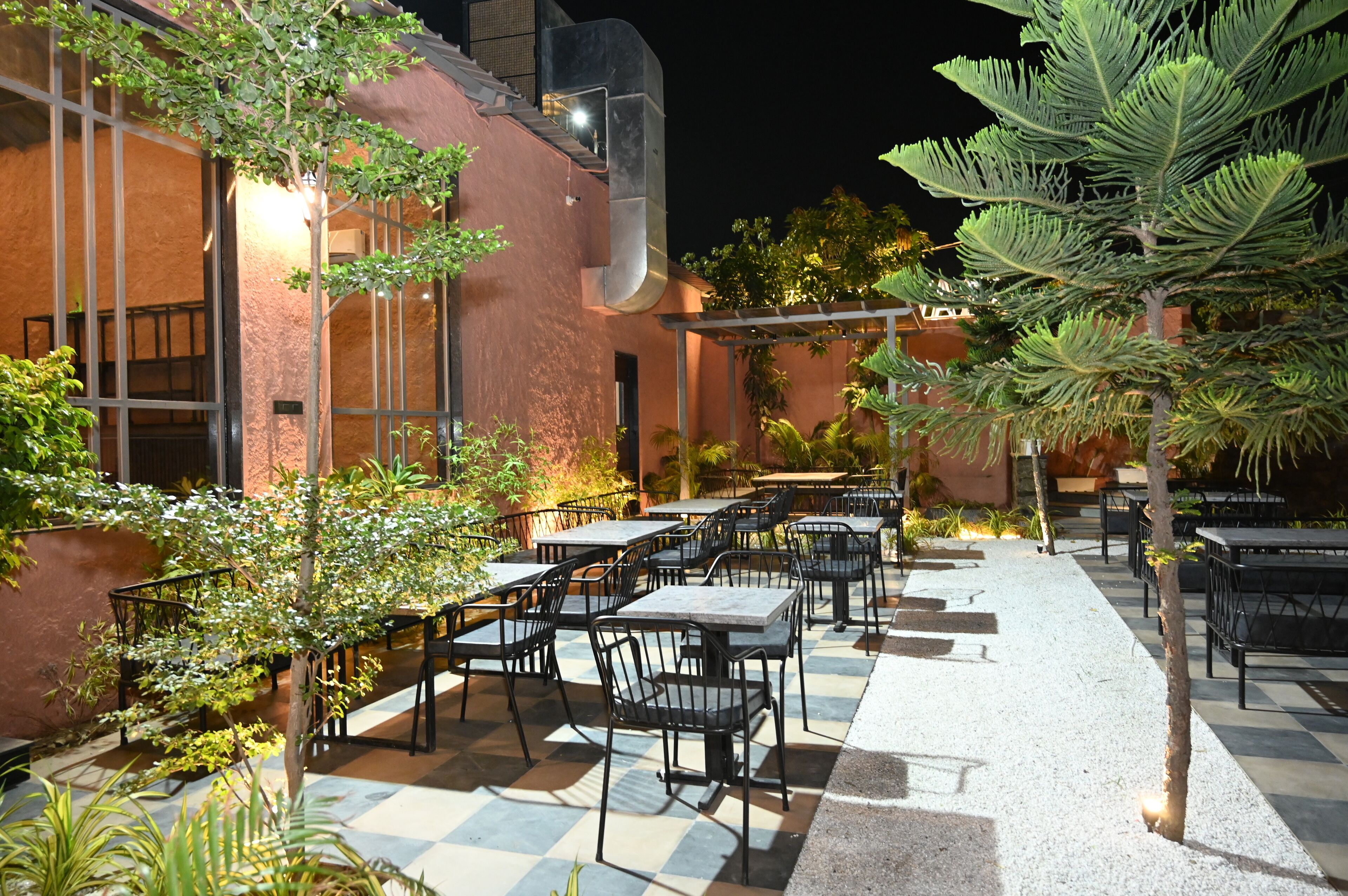 Hotel Navtara