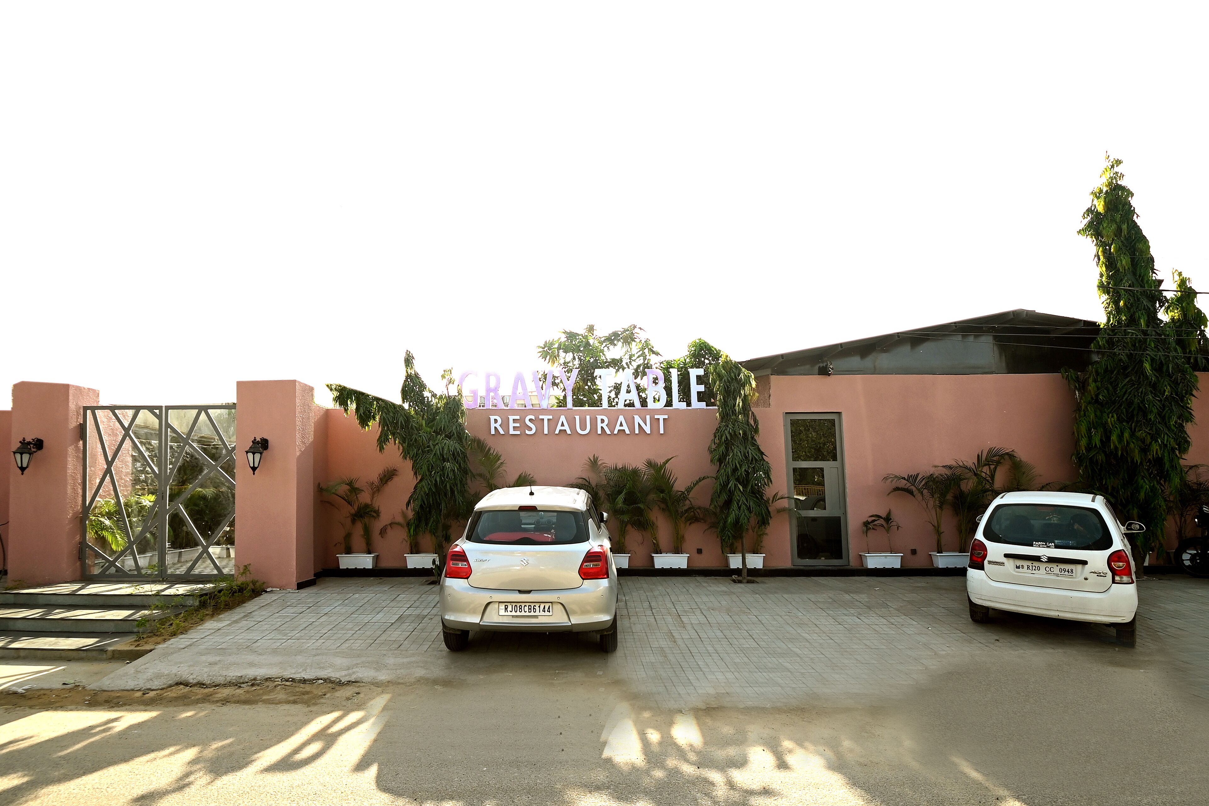 Hotel Navtara
