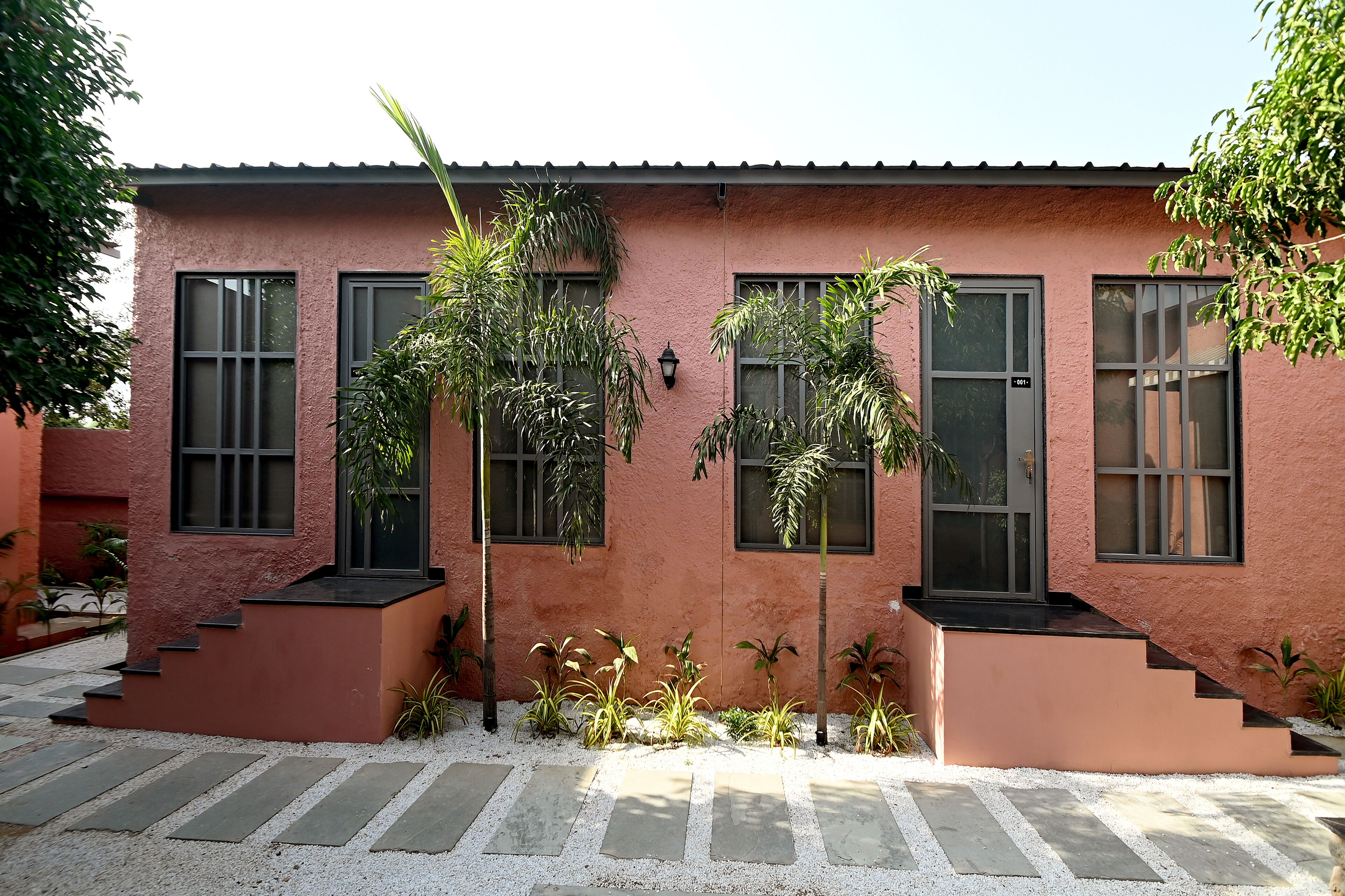 Hotel Navtara