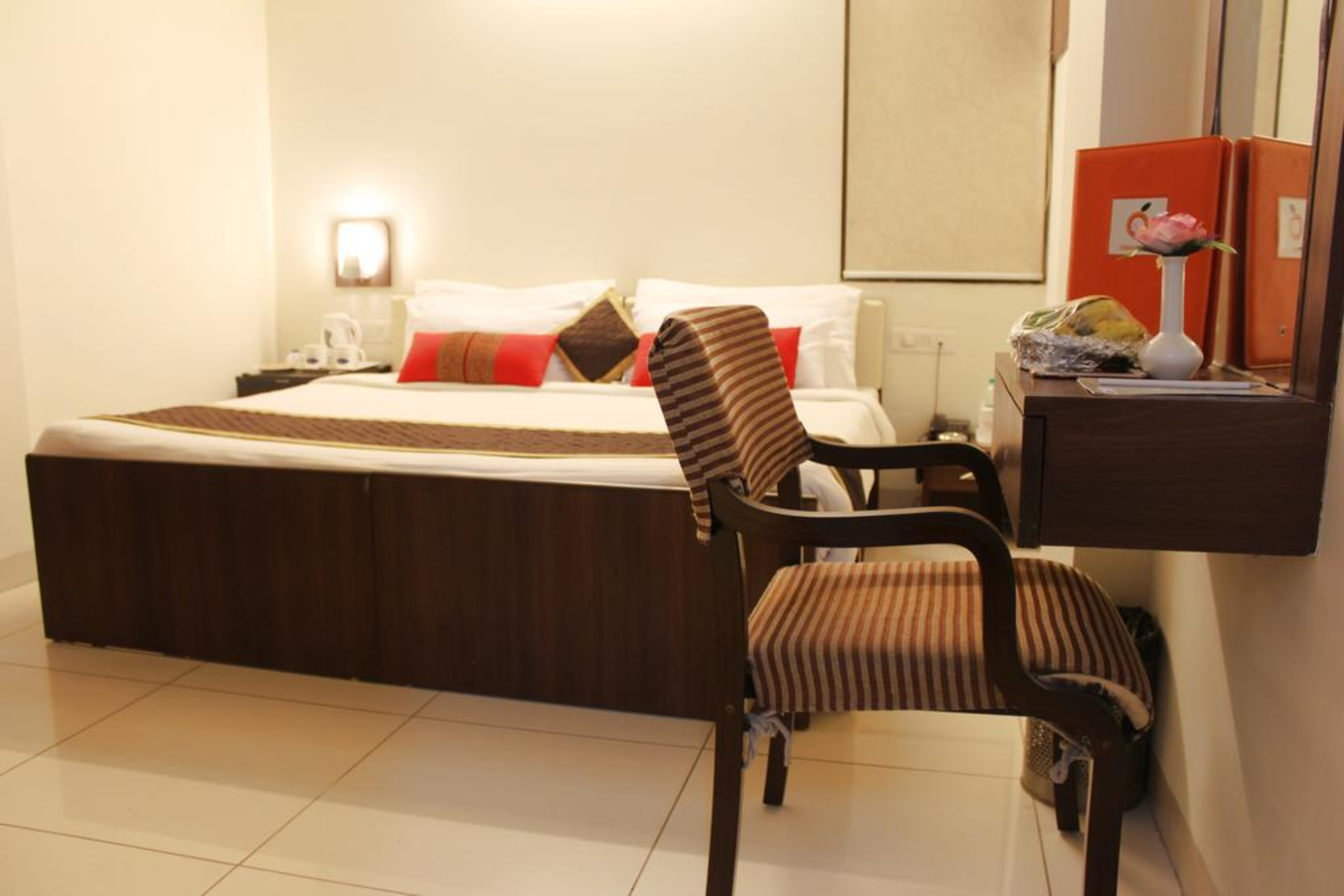 Hotel R K Palace