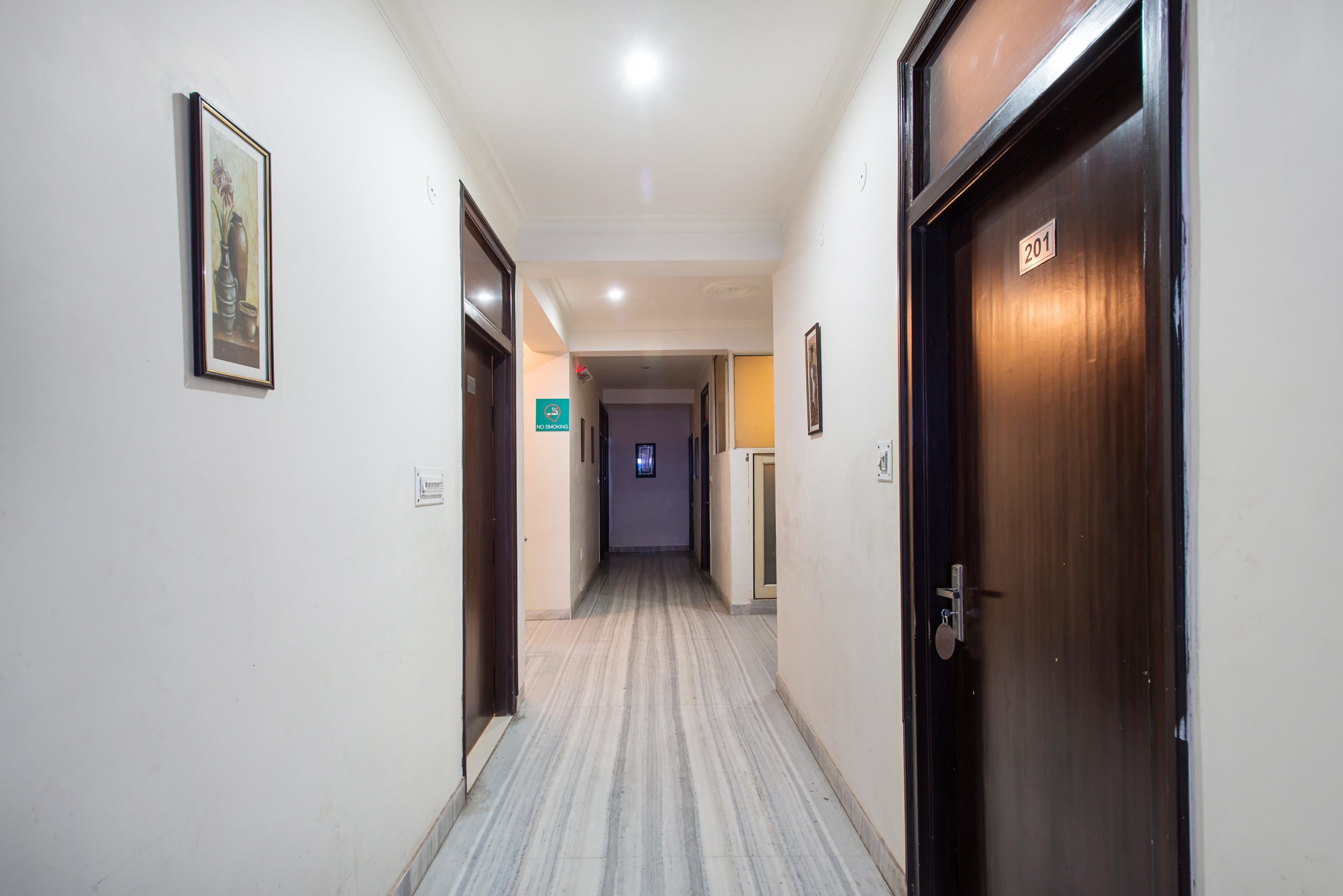 Hotel Rockland by OYO Rooms