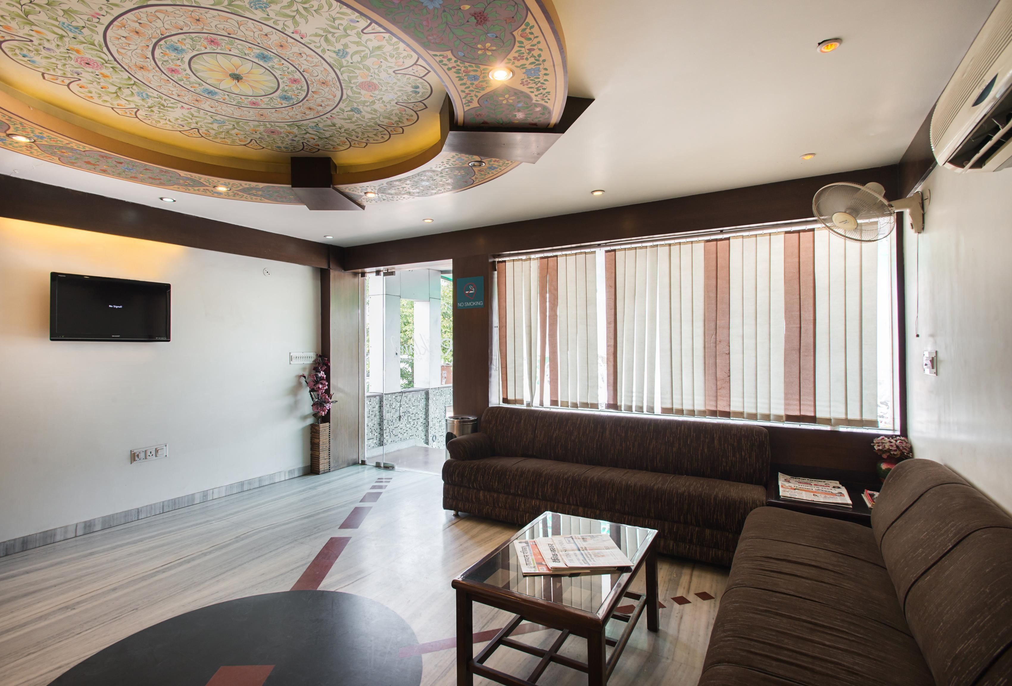 Hotel Rockland by OYO Rooms