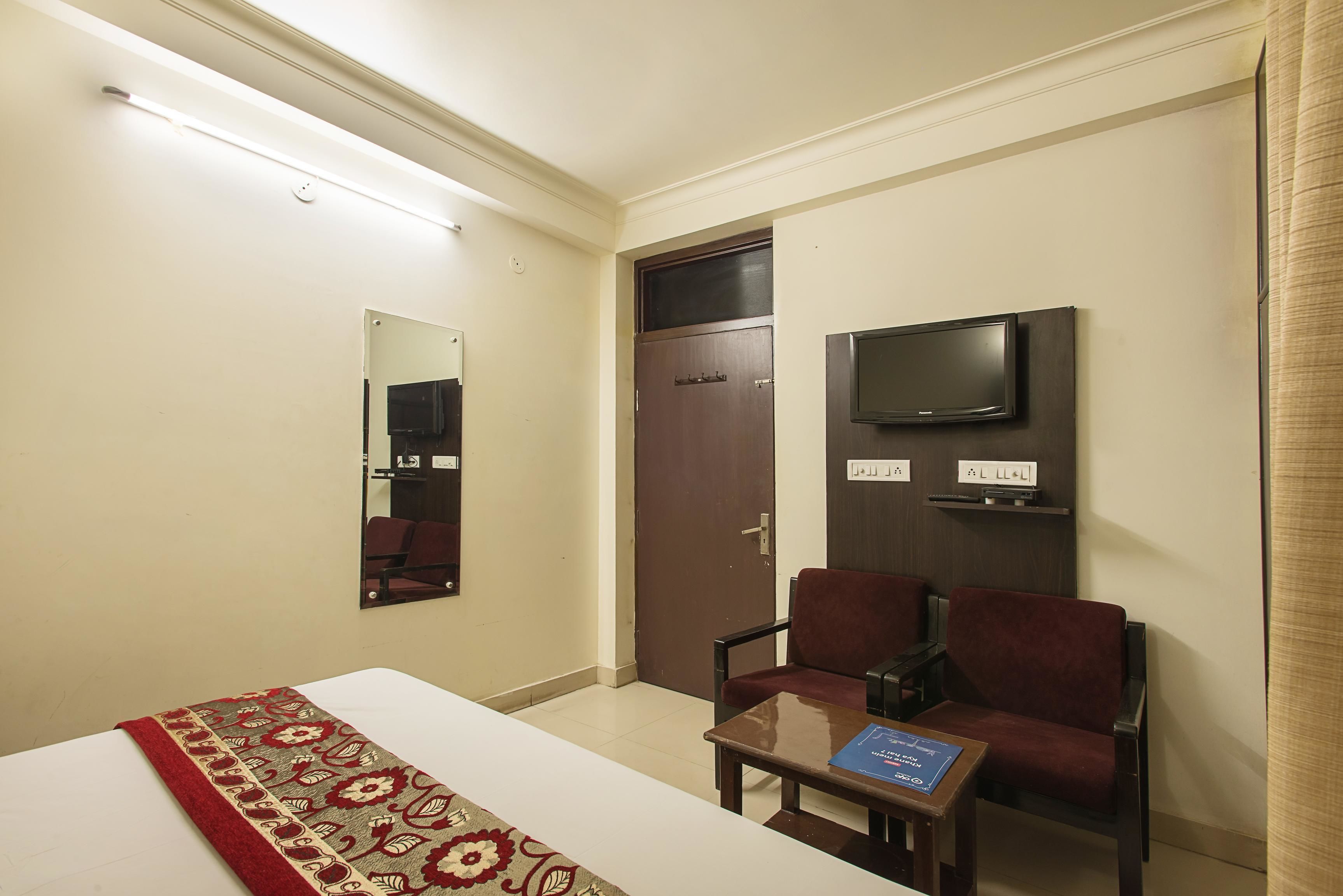 Hotel Rockland by OYO Rooms