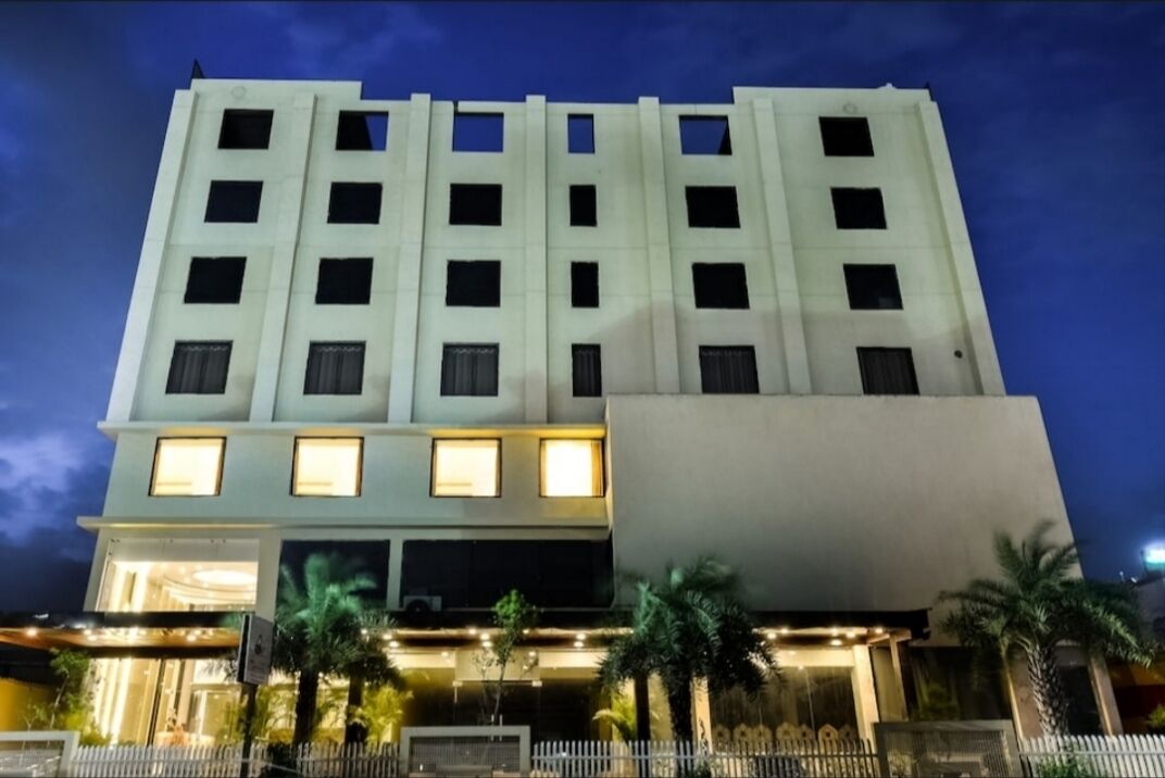 Hotel Royal Akshayam