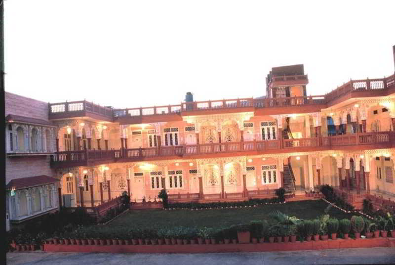 Hotel Royal Jaipur Palace
