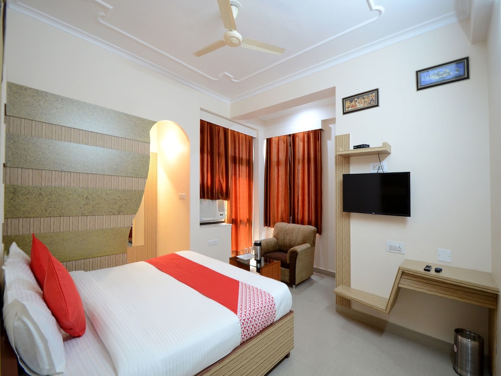 Hotel Stay Bridge By OYO Rooms