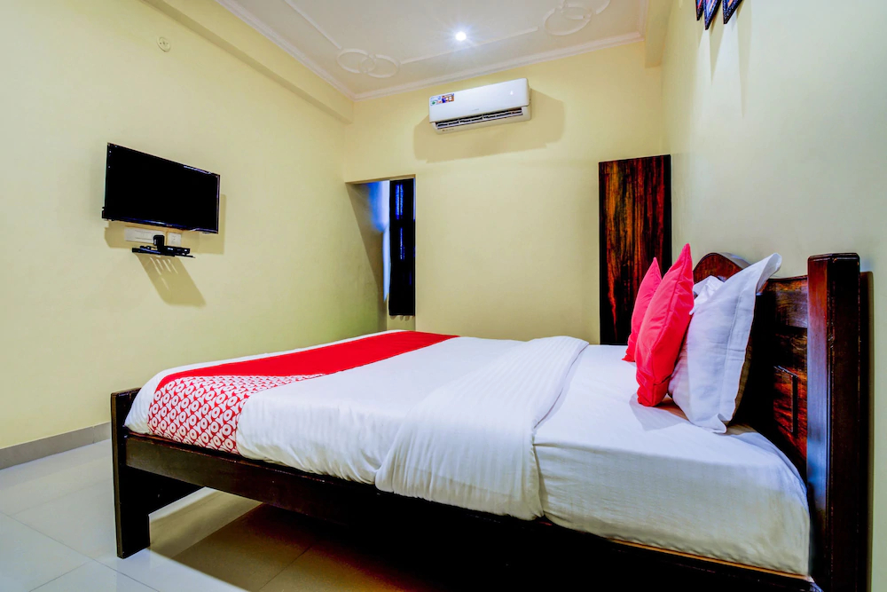 OYO 26223 The Royal Haveli