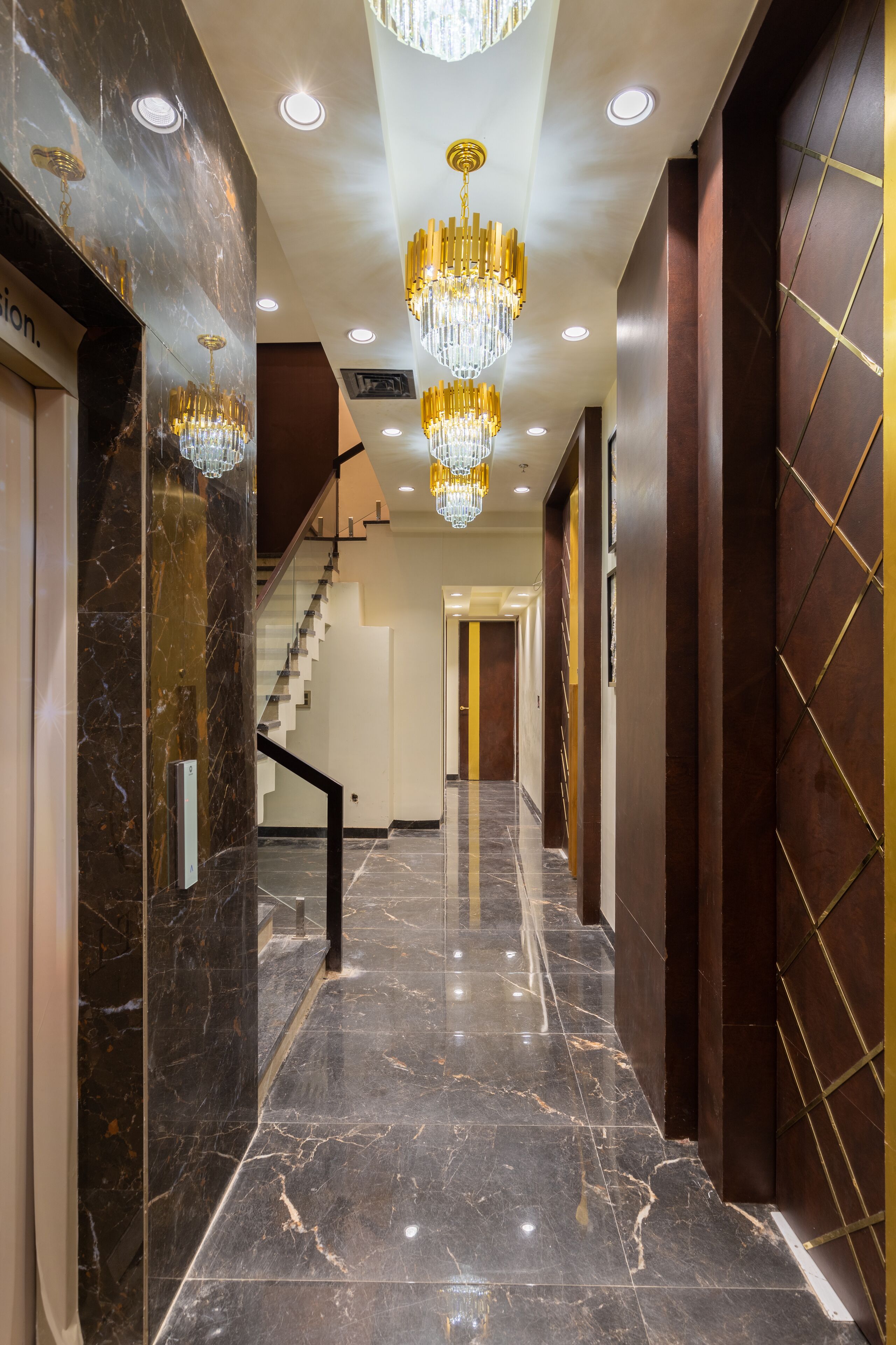 Royal Rawal  Luxury Boutique Hotel