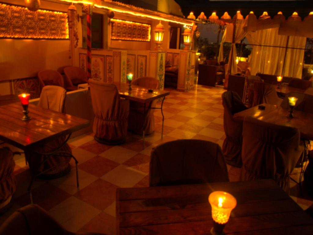 Sunder Palace Guest House