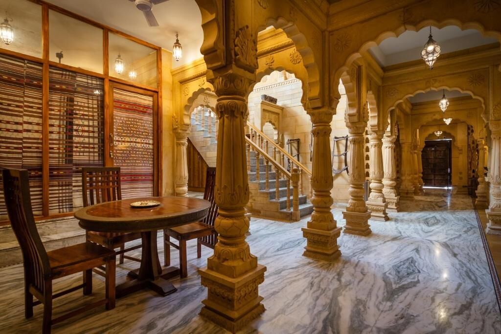 Hotel  Grand Khalifa