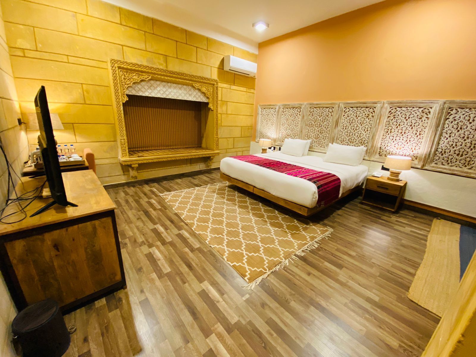 Hotel  Grand Khalifa