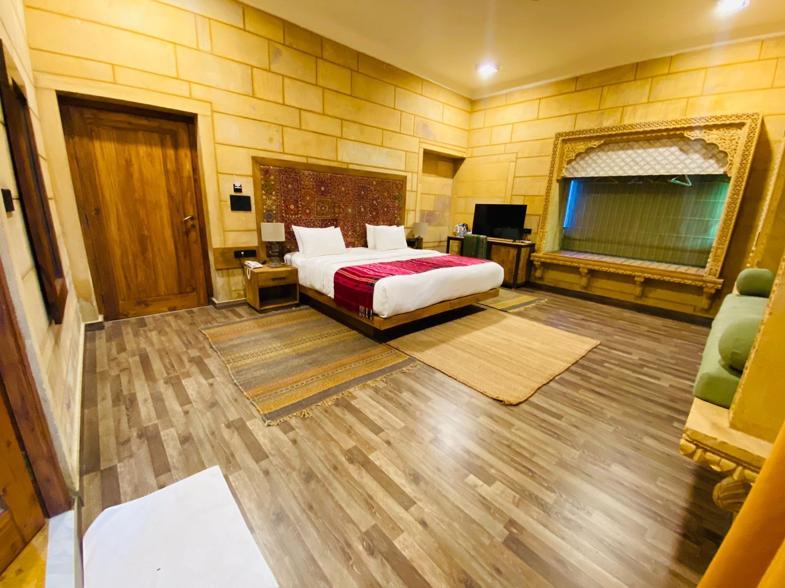 Hotel  Grand Khalifa