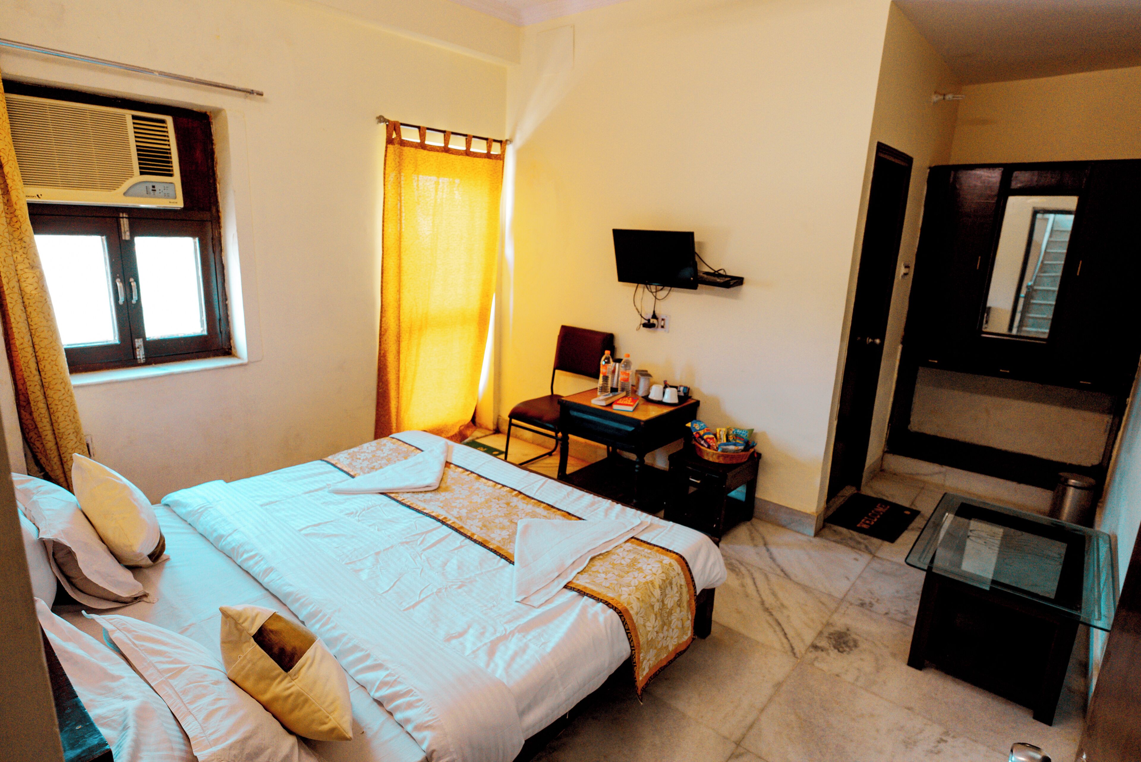 Hotel Jodhani Regency