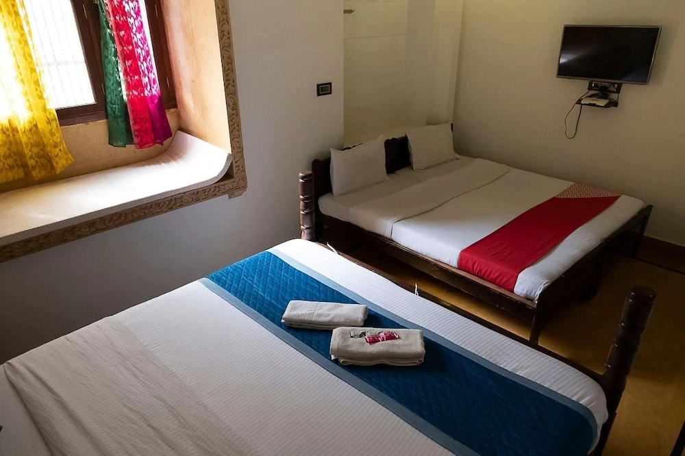 Hotel Prithvi Palace