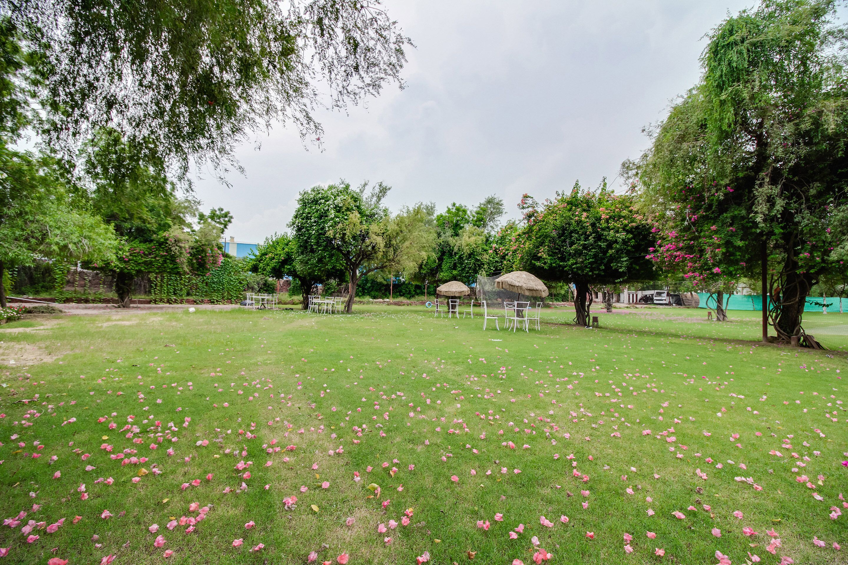 Athulyam Resort by OYO Rooms