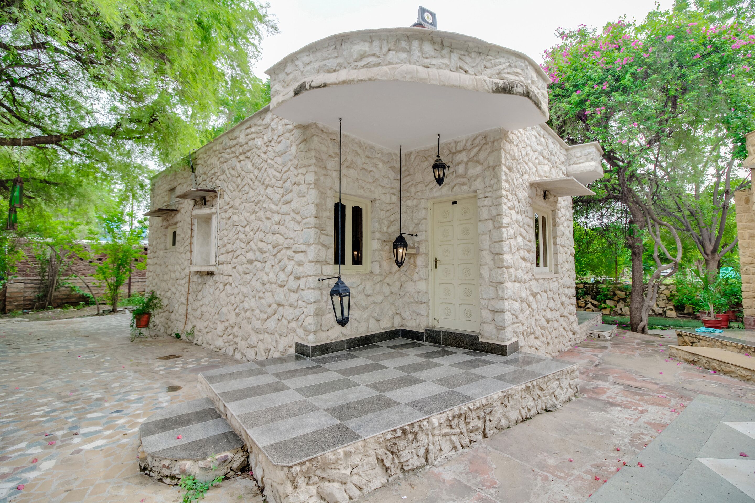 Athulyam Resort by OYO Rooms