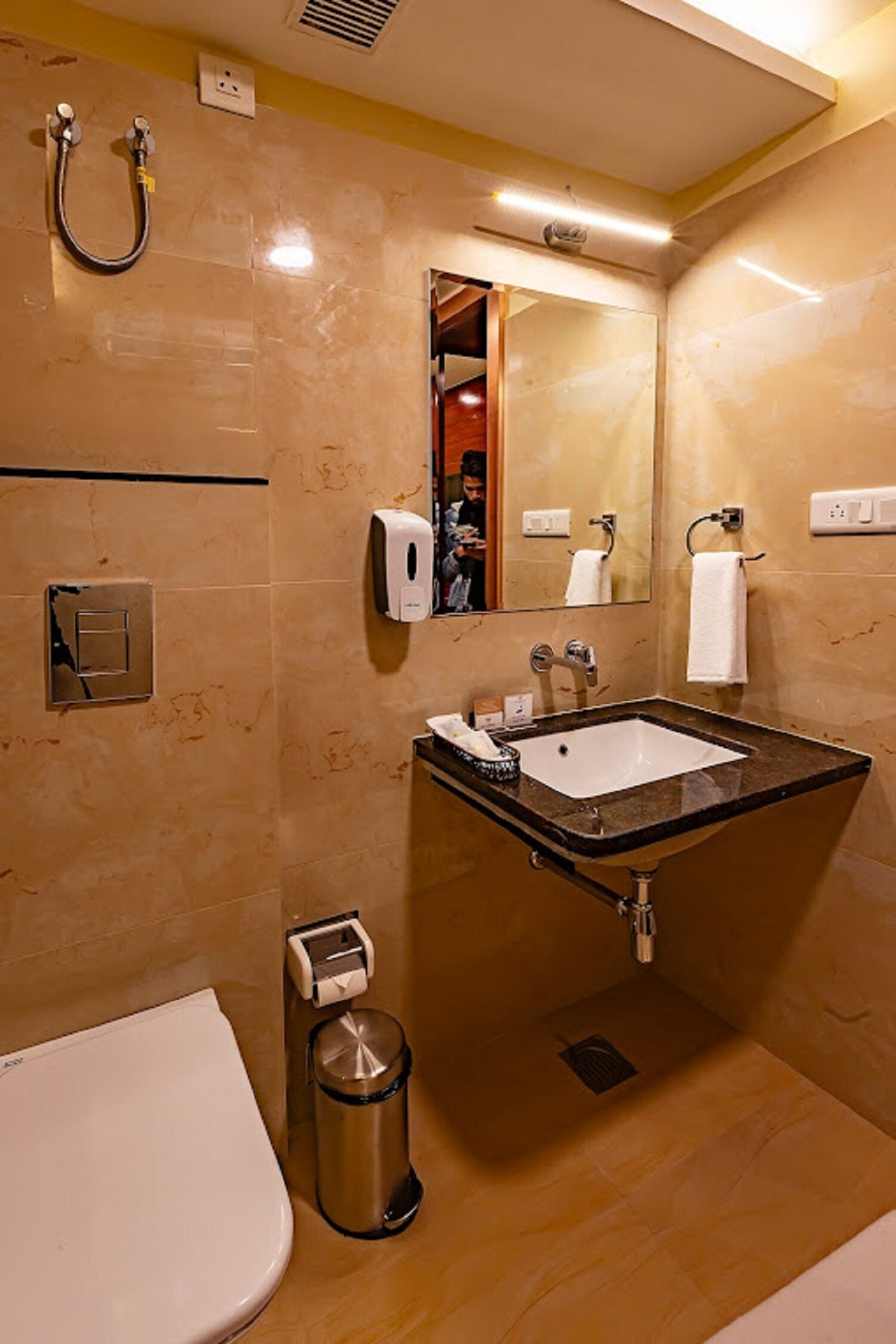 Five Elements Hotels Mertiya Residency