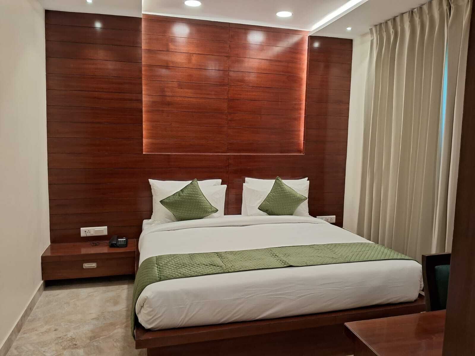 Five Elements Hotels Mertiya Residency