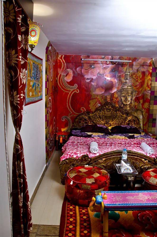 Hem Guest House