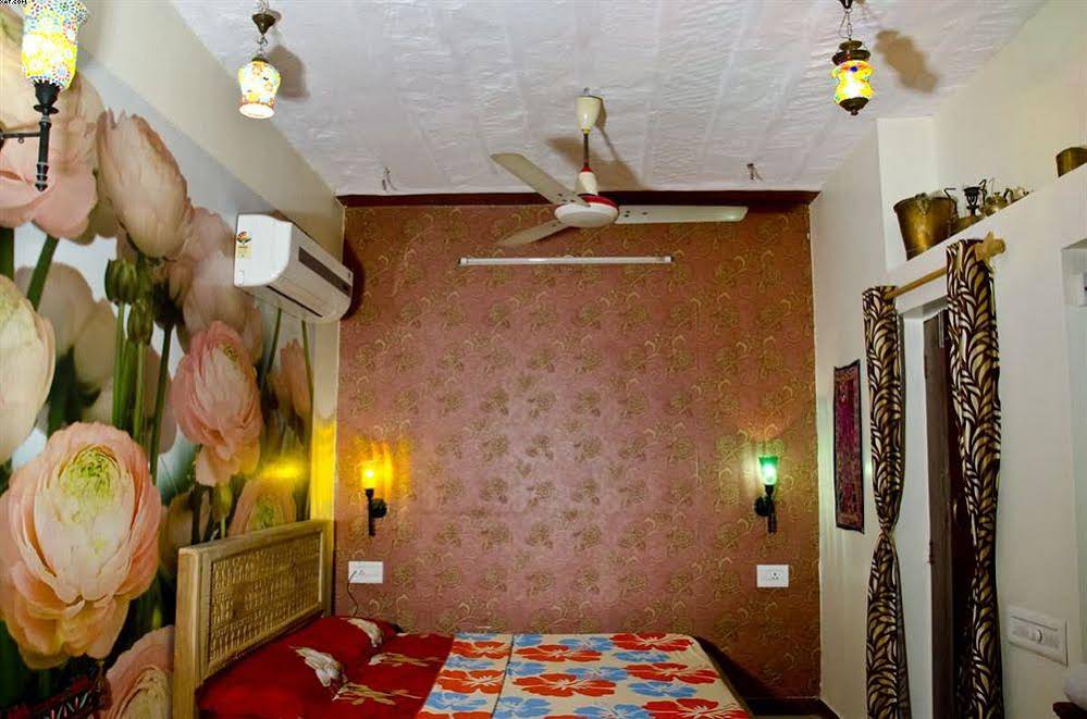 Hem Guest House