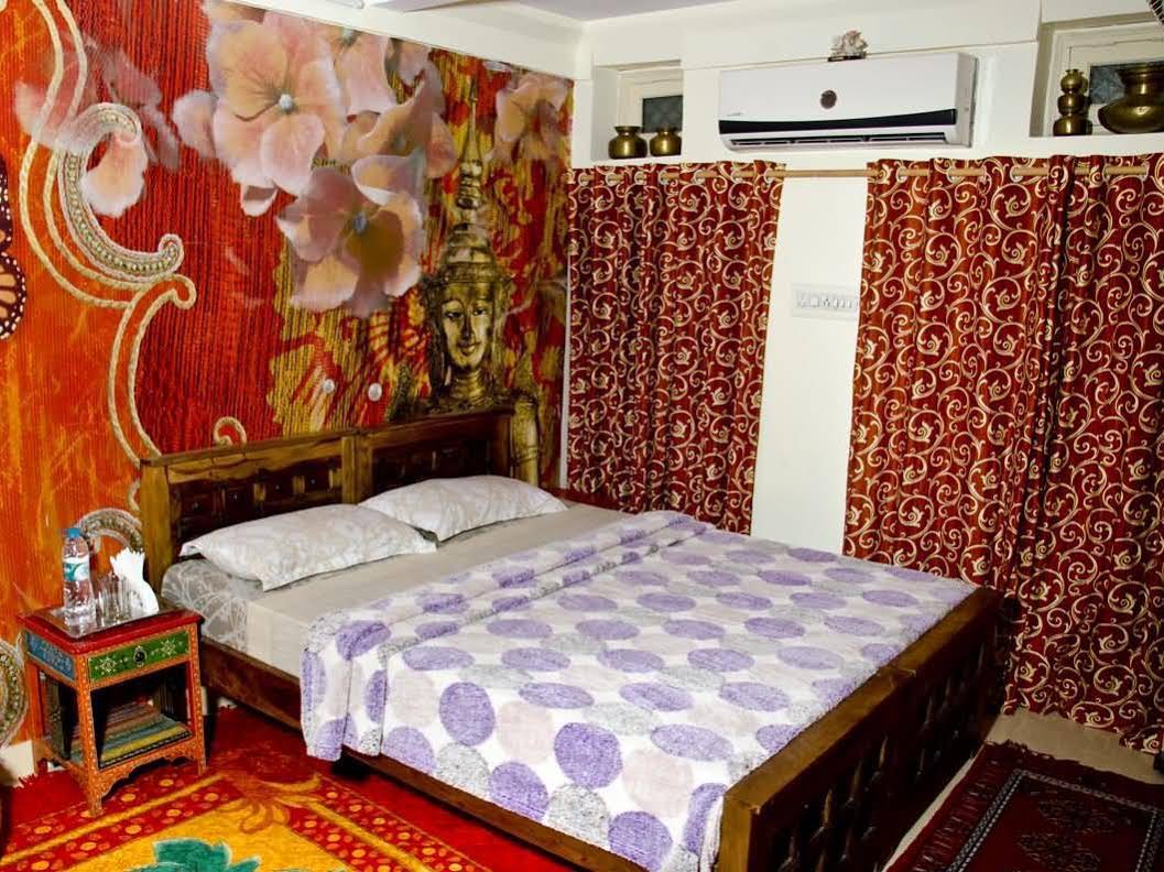 Hem Guest House