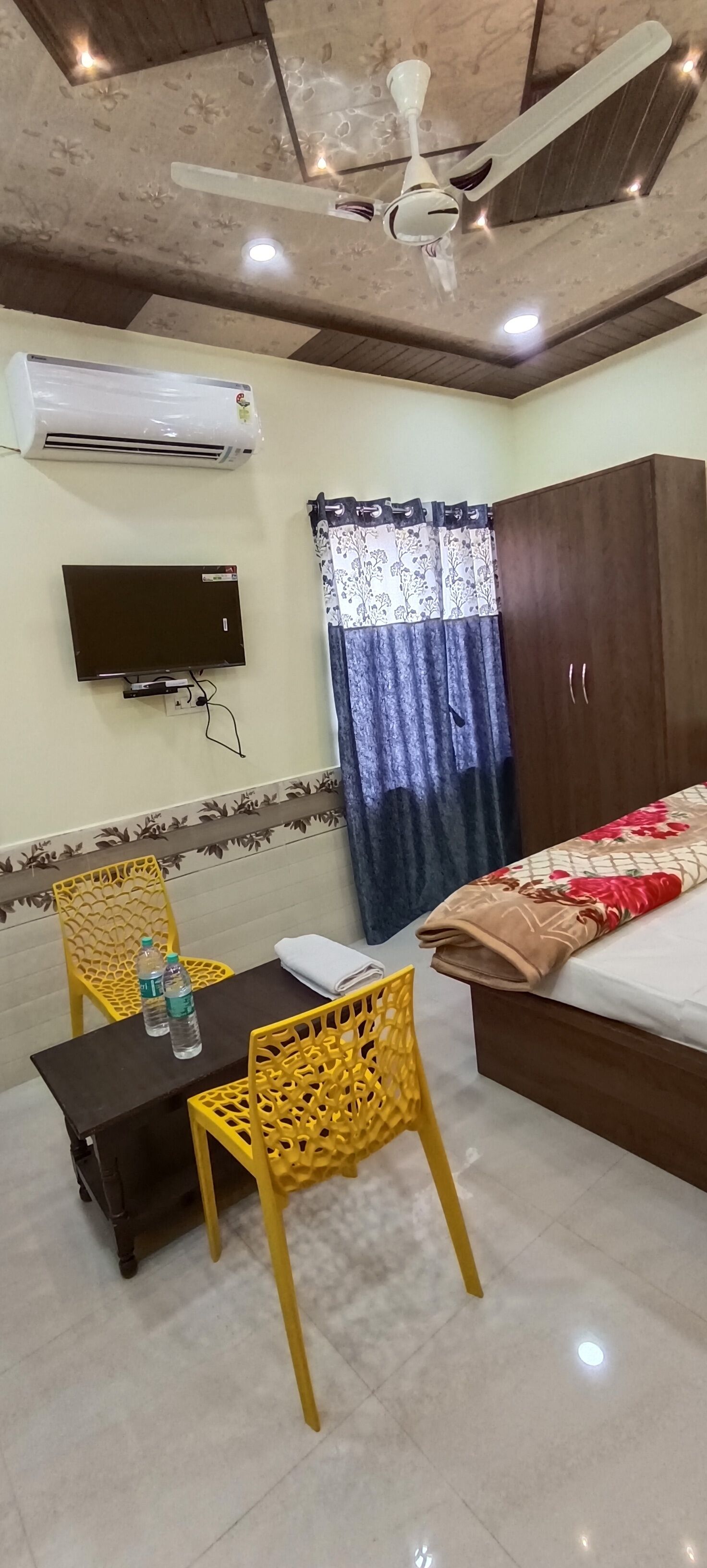 Hotel Abhi Palace