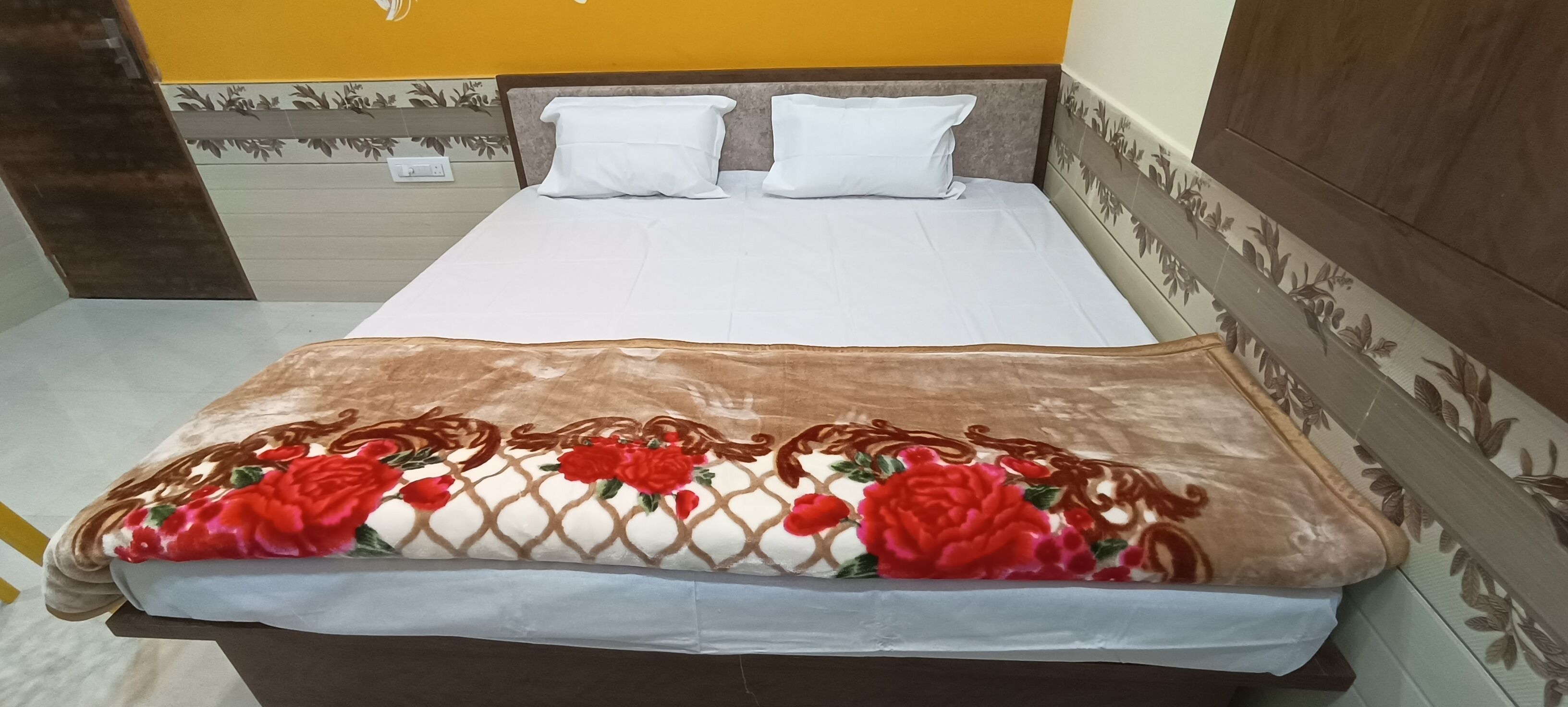Hotel Abhi Palace